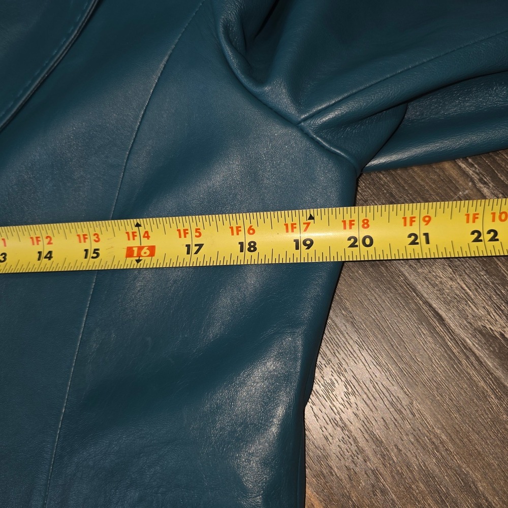 Liz Claiborne Teal Blue 100% Leather Blazer Jacket NWT REMU7642‎ Size 12 - Picture 11 of 15